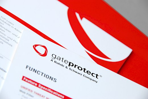 Gateprotect |  Printmedien | Detail Logo | Startup | Sehsam | Leipzig | Designagentur | Markenagentur | Kreativagentur | Grafikdesign | Corporate Design | Corporate Identity | Markenstrategie | Markendesign | Markenanwendung | Gestaltung